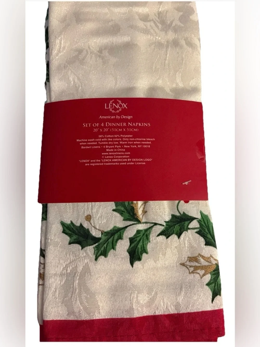 Lenox Set Of 4 Christmas Holiday Damask Napkins Red Border Green Holly 